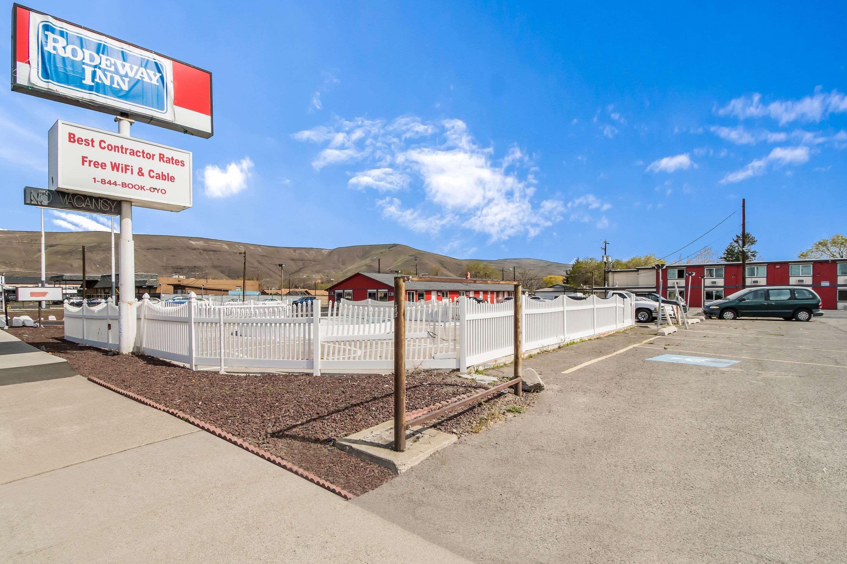 Rodeway Inn Yakima Exterior foto